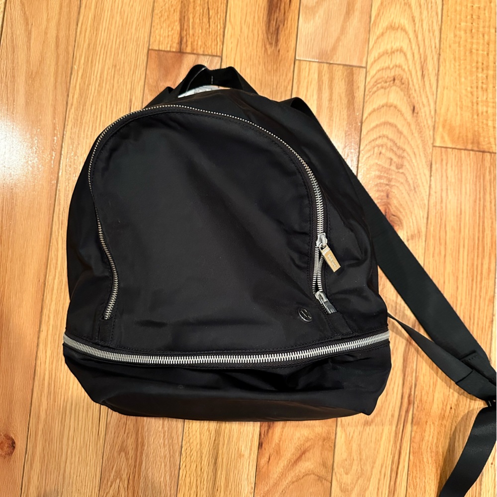 Lululemon bookbag